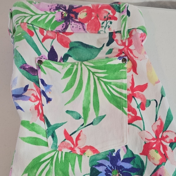 Hue Floral Print Jeggings - Picture 8 of 8